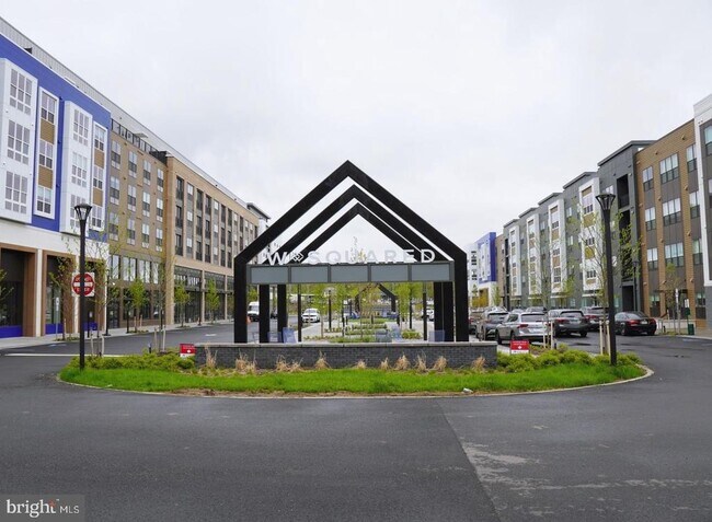 Building Photo - 1 Culvert Dr