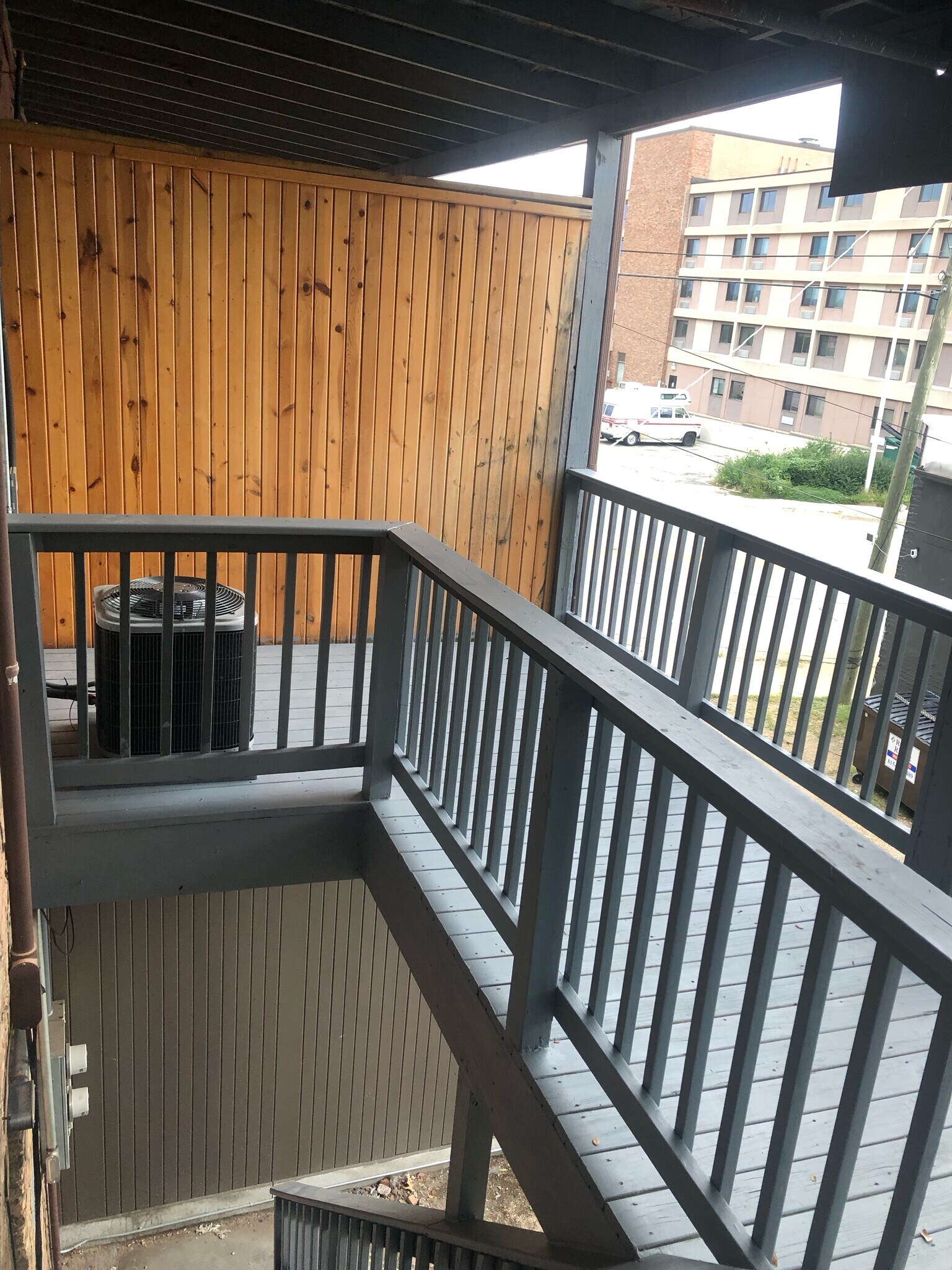 Balcony - 106 7th St