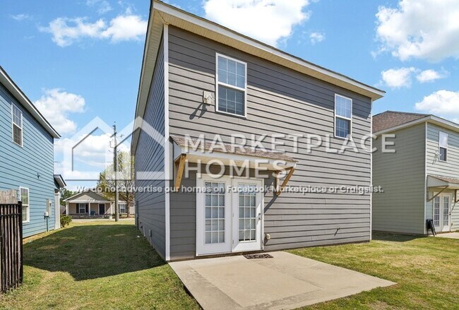 Building Photo - 134 Barbara St