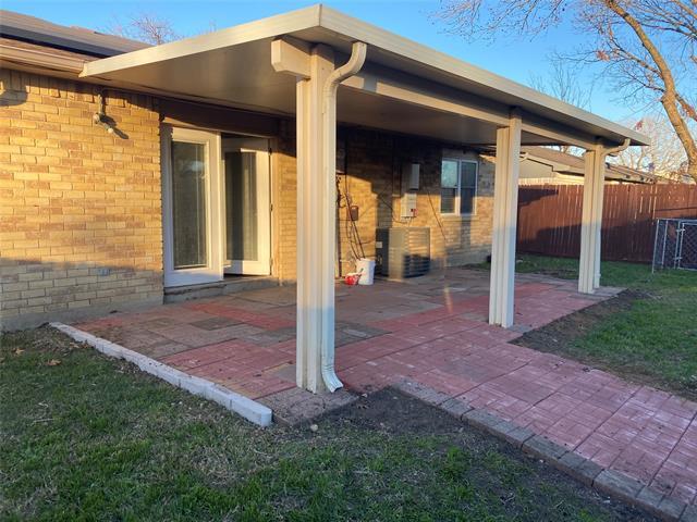 Building Photo - 910 Sunny Slope Dr