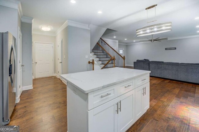 Building Photo - 30 Magan Ct