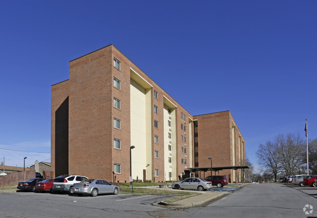 Primary Photo - Kiwanis Towers