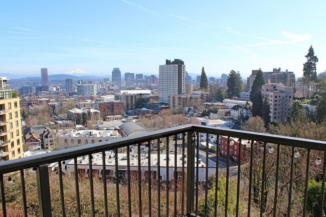 Building Photo - 424 NW Uptown Terrace