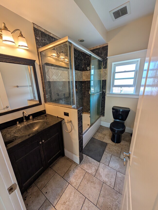 Building Photo - 2430 Fulton Street