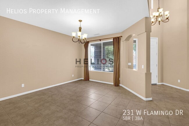 Building Photo - 231 W Flamingo Dr