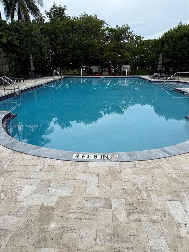 Building Photo - 17050 N Bay Rd