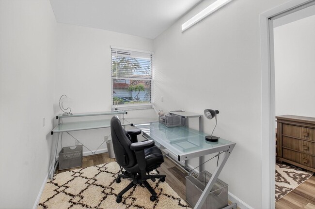 Building Photo - 2225 NW 53rd St