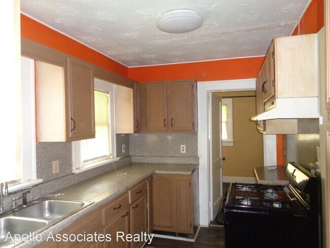 Building Photo - 356 Hamilton E Holmes Dr NW