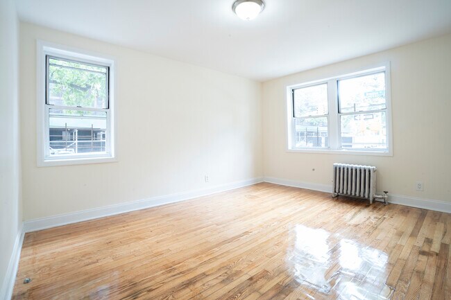 Building Photo - 667 Brooklyn Ave