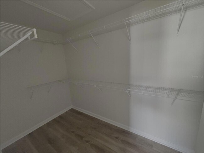 Building Photo - 4194 SW 47th Ct