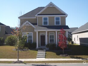Building Photo - 224 Clearwater Cir