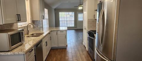 Building Photo - 8307 Holmwood Dr