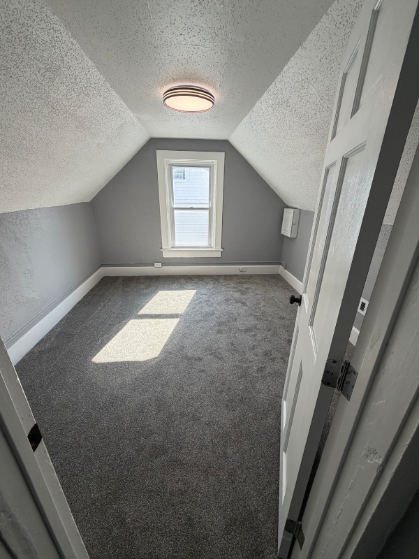 Building Photo - 1640 N Main St