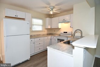 Building Photo - 11521 Aberstraw Way