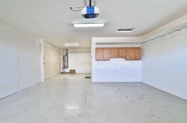 Building Photo - 17343 W Oberlin Way