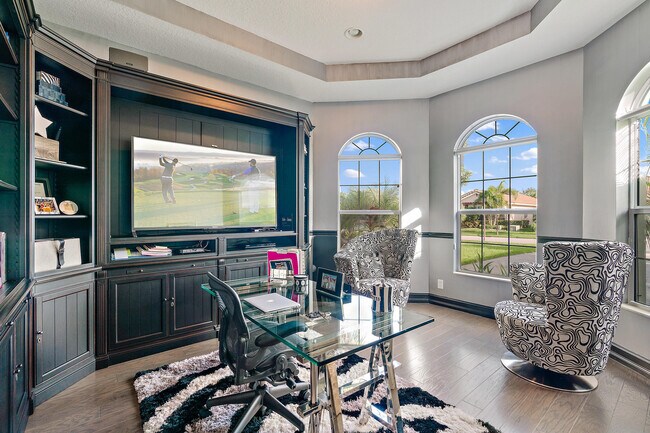 Building Photo - 279 Carina Dr