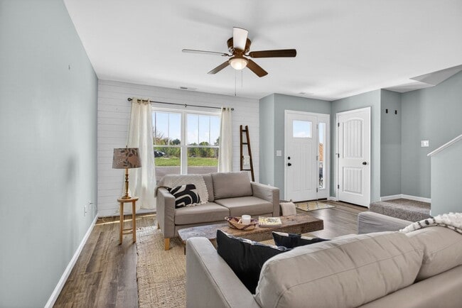 Building Photo - Move-In Ready: Upgraded 3-Bedroom Townhome at Swallow Ridge!  This is a must see!