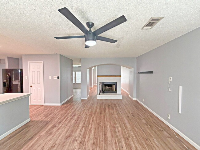 Building Photo - 1302 Whitegate