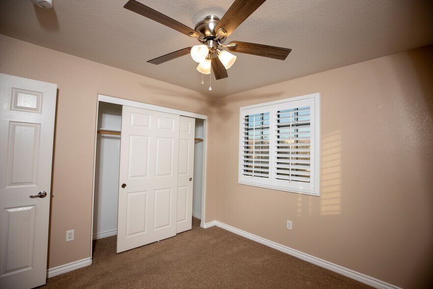 Building Photo - 5249 Brazelton St