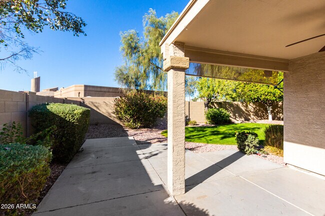 Building Photo - 18624 N 2nd Ave