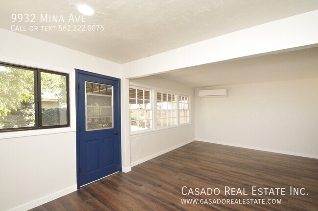 Building Photo - 9932 Mina Ave