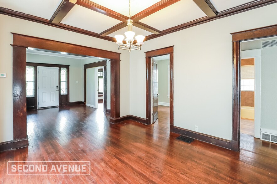 Building Photo - 4017 S Benton Ave