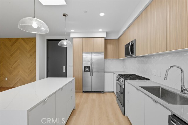 Building Photo - 12078 Guerin St