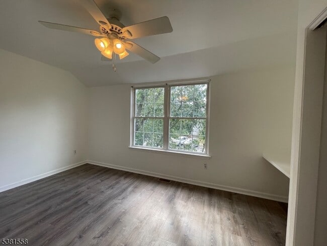 Building Photo - 608 Wedgewood Cir