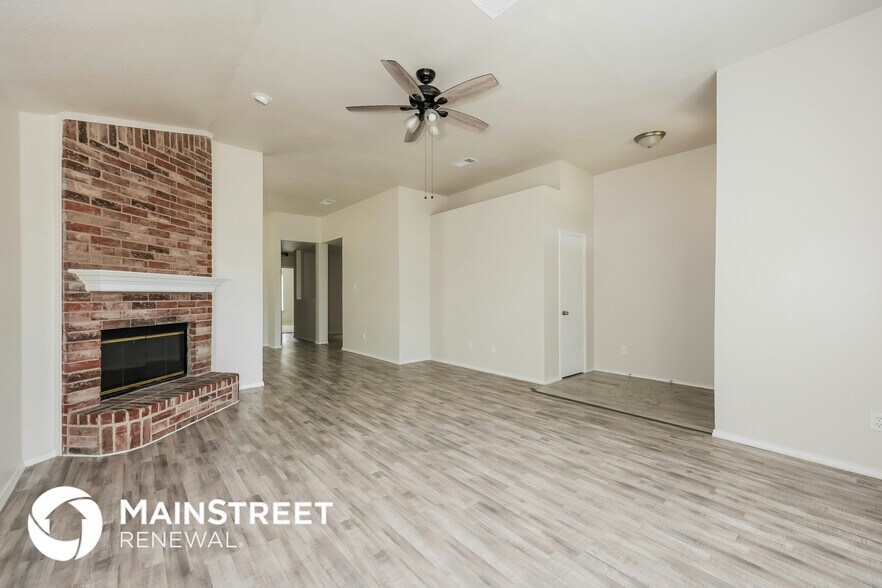 Building Photo - 204 Meadowbrooke Dr