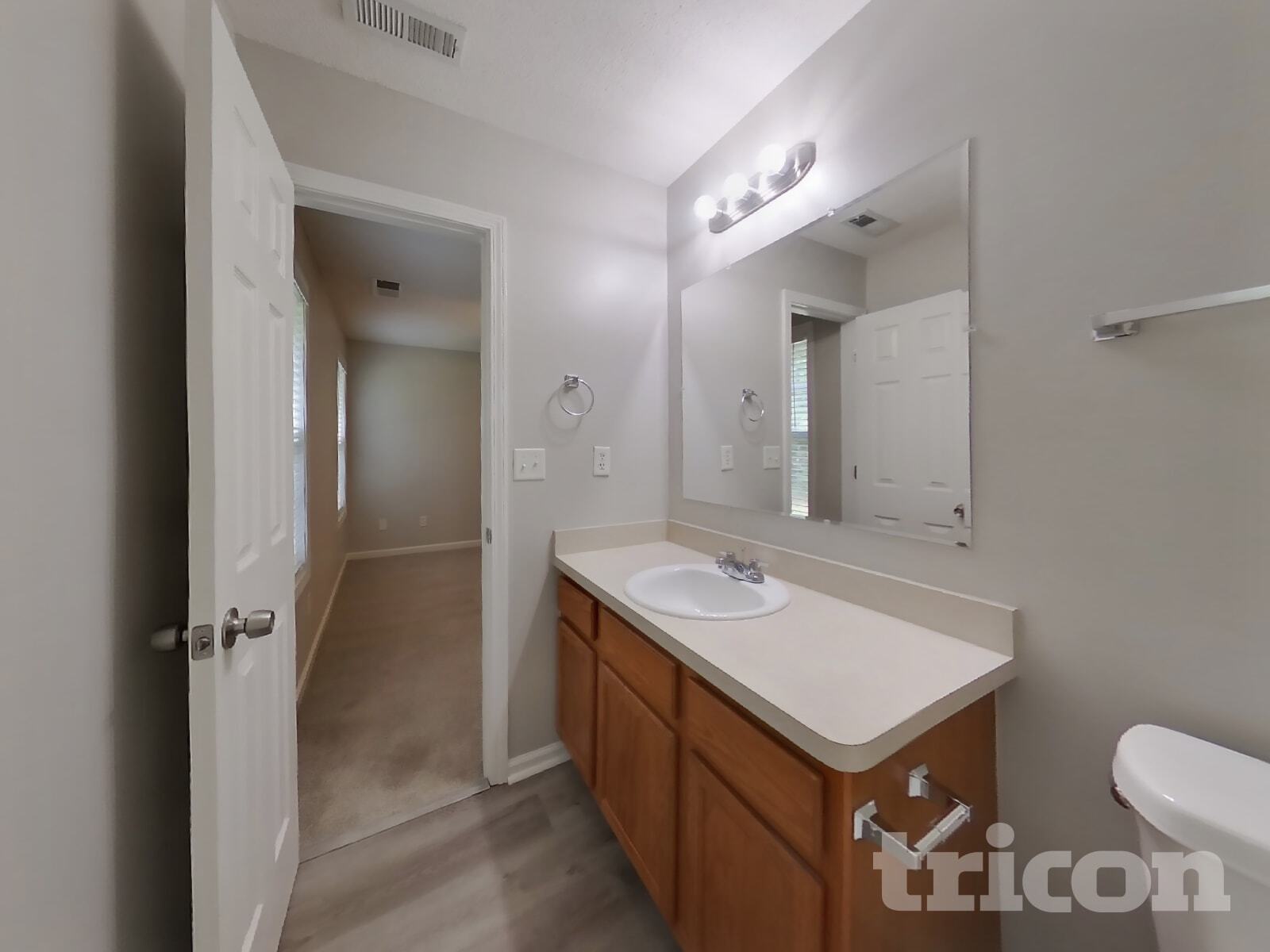 Building Photo - 73 Seagrave Ct