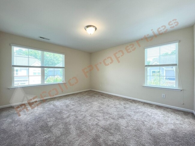 Building Photo - 1103 Laurel Twist Rd