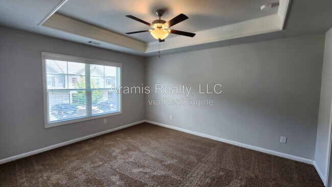 Building Photo - 5258 Pinnacle Walk