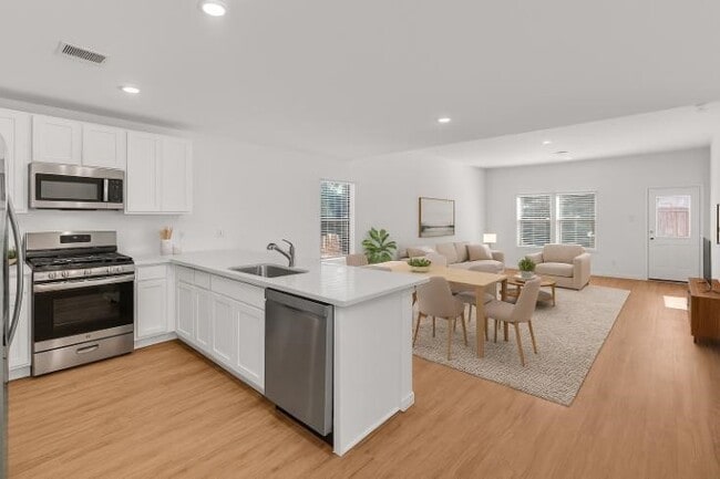 Building Photo - 18654 Gravago Ln