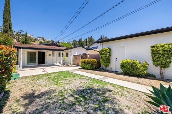 Building Photo - 4509 Canoga Dr