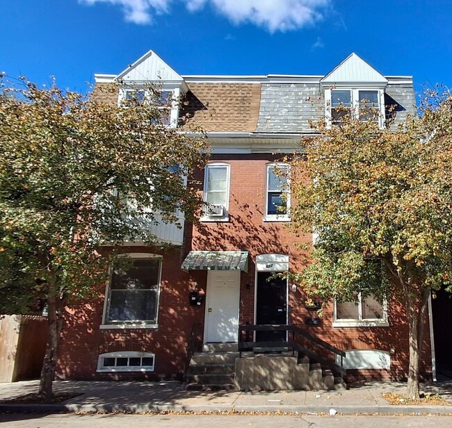 Building Photo - 623 Chestnut St