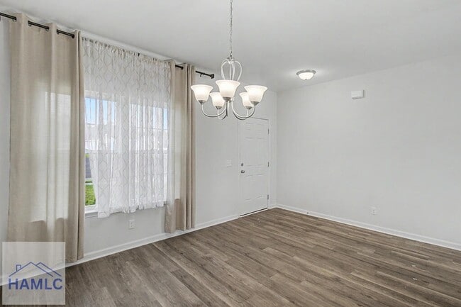 Building Photo - 274 Renwick Lp