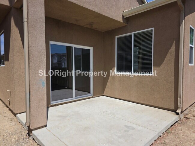 Building Photo - AVAILABLE NOW - 3 Bed/2.5 Bath Home located in Templeton Ranch