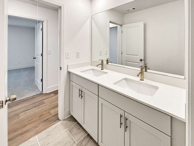 Building Photo - Brand New 4 BR/ 3.5 BA Home in Woodstock!