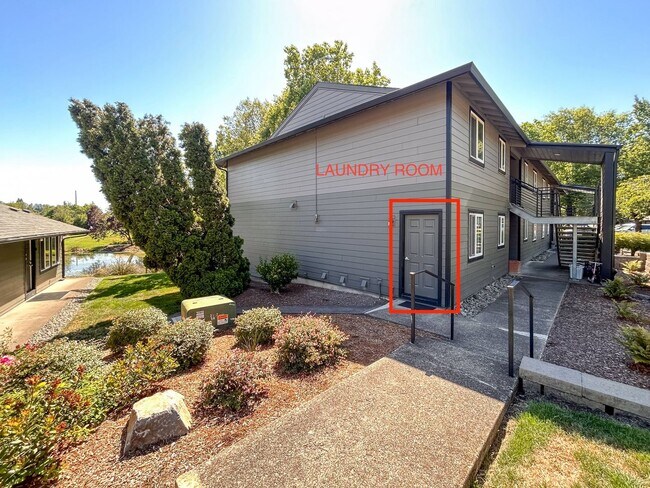 Building Photo - 12632 NW Barnes Rd
