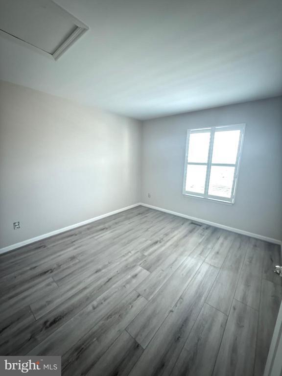 Building Photo - 113 Blackford Dr