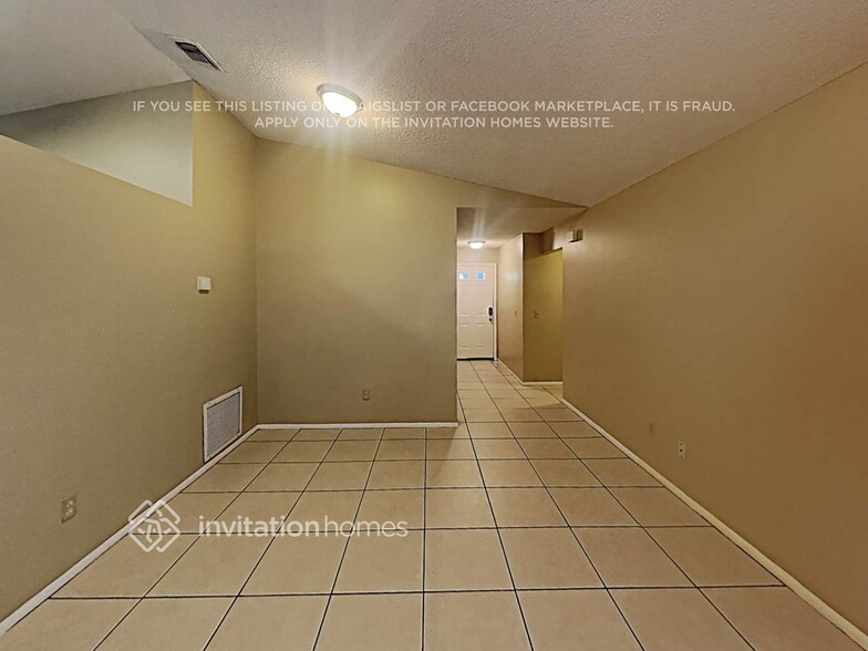 Building Photo - 3519 Saltlake Ct