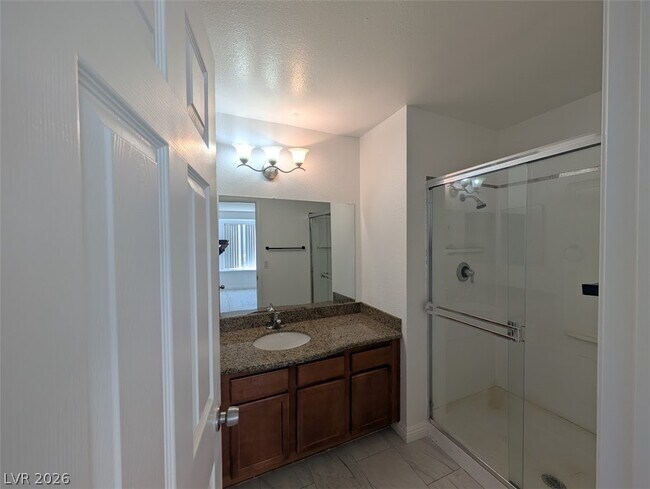 Building Photo - 7200 W Pirates Cove Rd