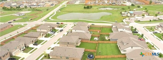 Building Photo - 133 Spanish Foal Trail