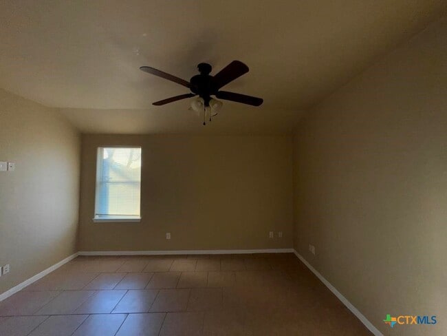Building Photo - 1208 Cavalry Ln