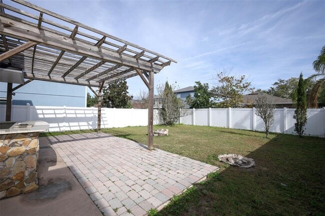 Building Photo - 15219 Starleigh Rd