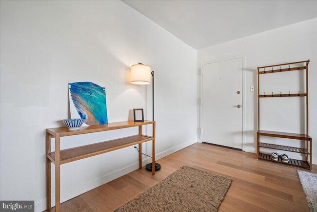 Building Photo - 7990 Audubon Ave
