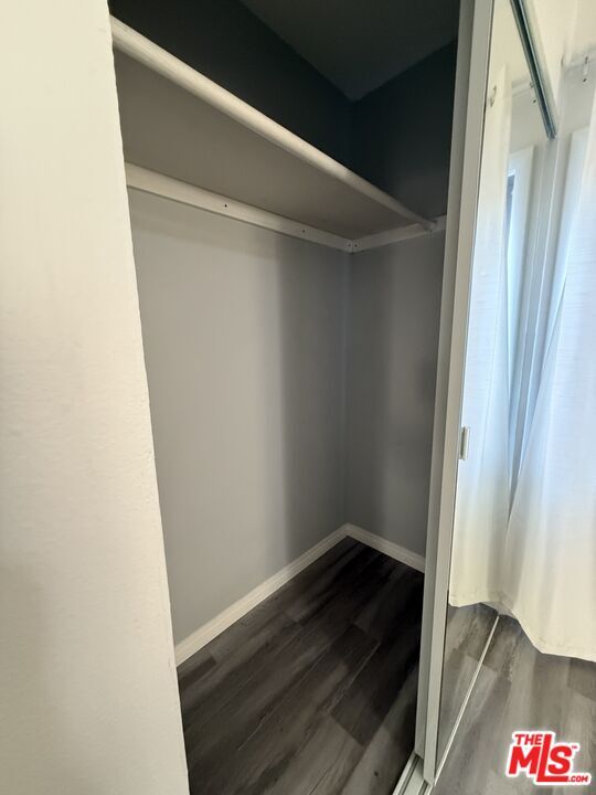 Building Photo - 10745 Saticoy St