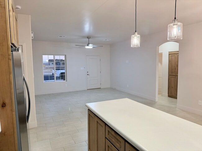 Building Photo - 4022 Eric Salazar Pl