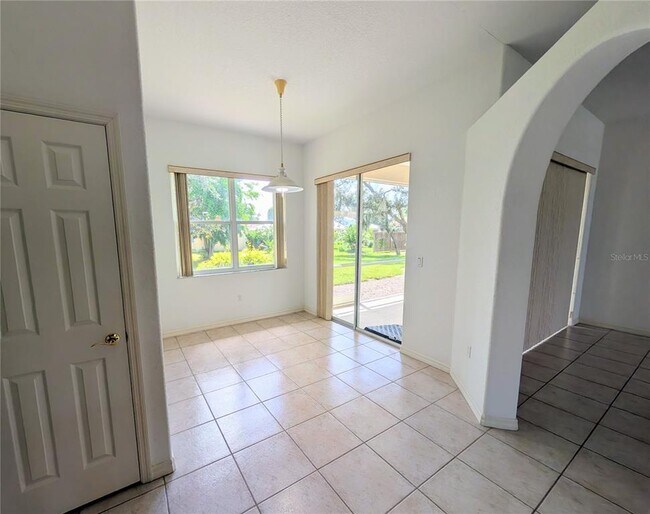 Building Photo - 3892 Canopy Way