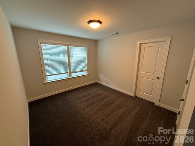 Building Photo - 114 Ryan Ln